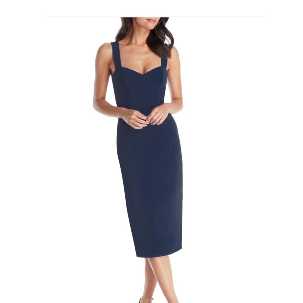 Nicole Dress
DRESS THE POPULATION Navy